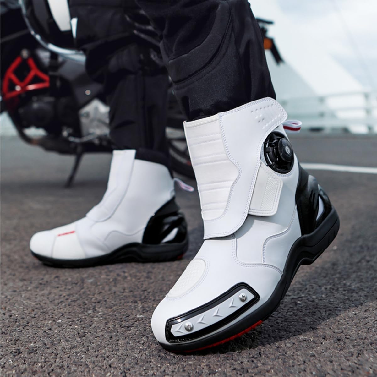 SDEQA Scarpe Moto Uomo Stivali Moto Motocross Dettagli Riflettenti | Leggere e Traspiranti con Supporto alla Caviglia e Shift Pad Suola Antiscivolo