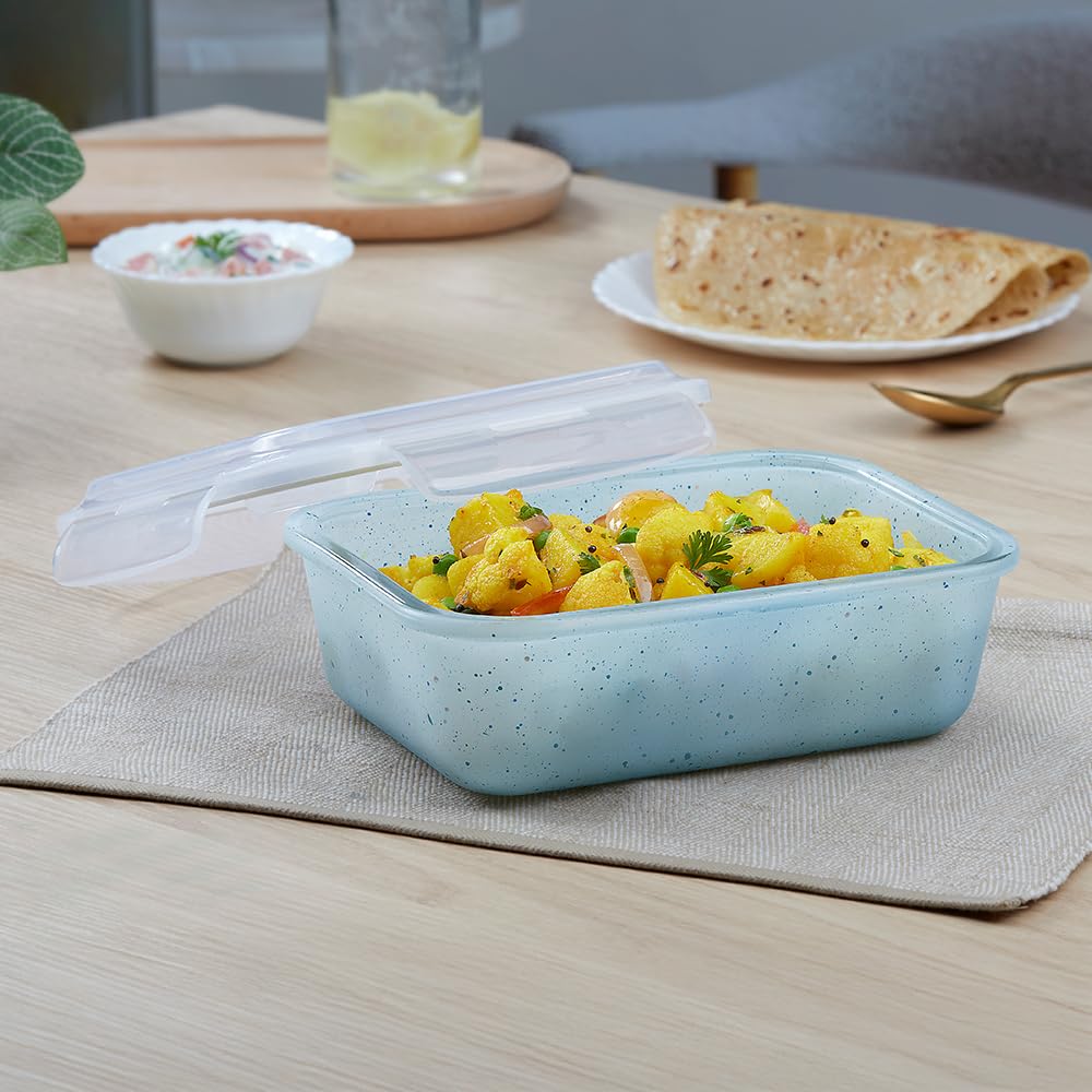 Borosil 1.04 L Blue Food Storage Container with Air Tight Lid | Rectangle Shape Borosilicate Glass Organiser | Microwave & Dishwasher Safe | For Fridge, Kitchen Storage
