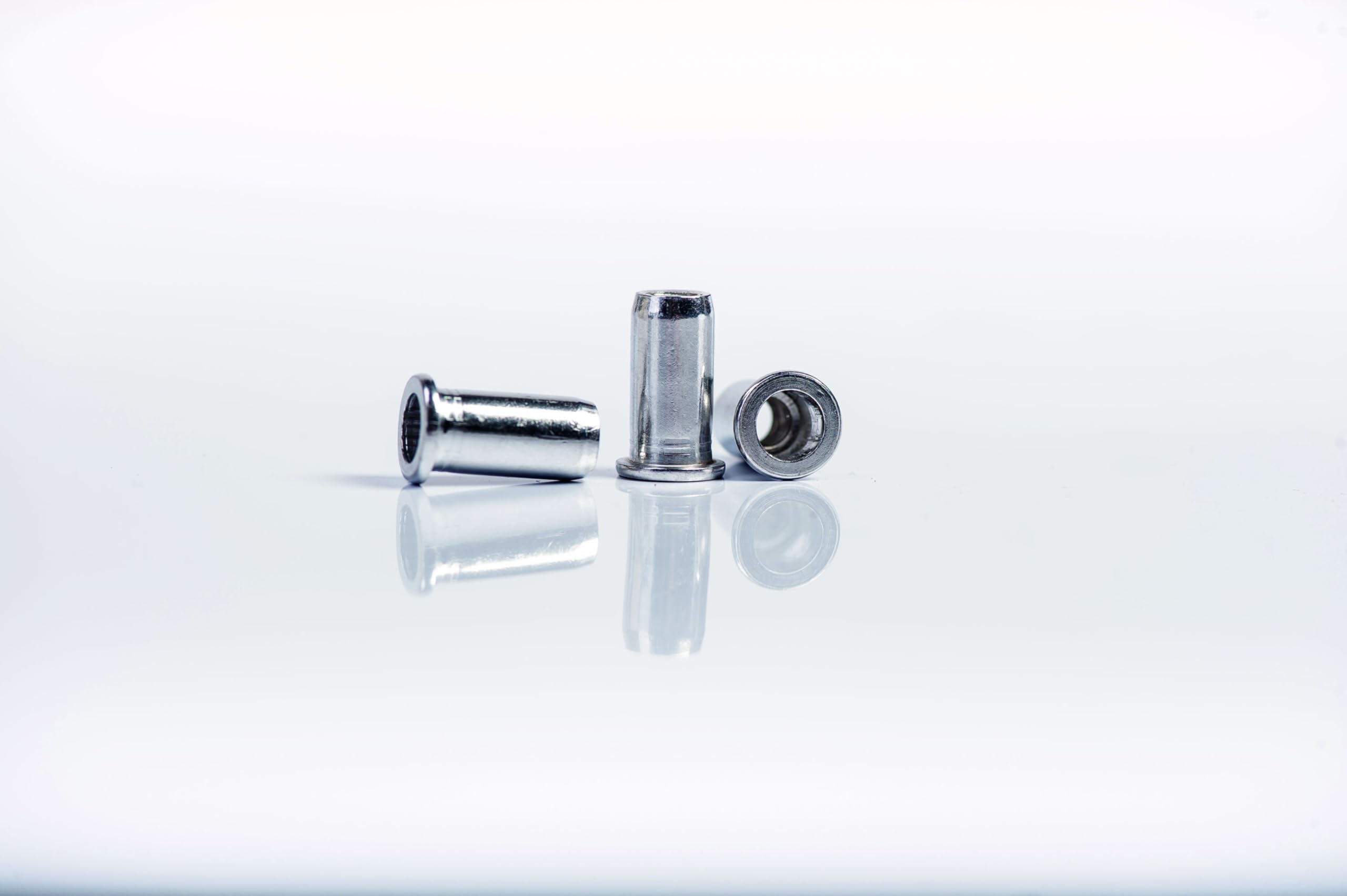 tuerca remachable - Tuerca inoxidable a2 m8 cabeza pequena 11x17