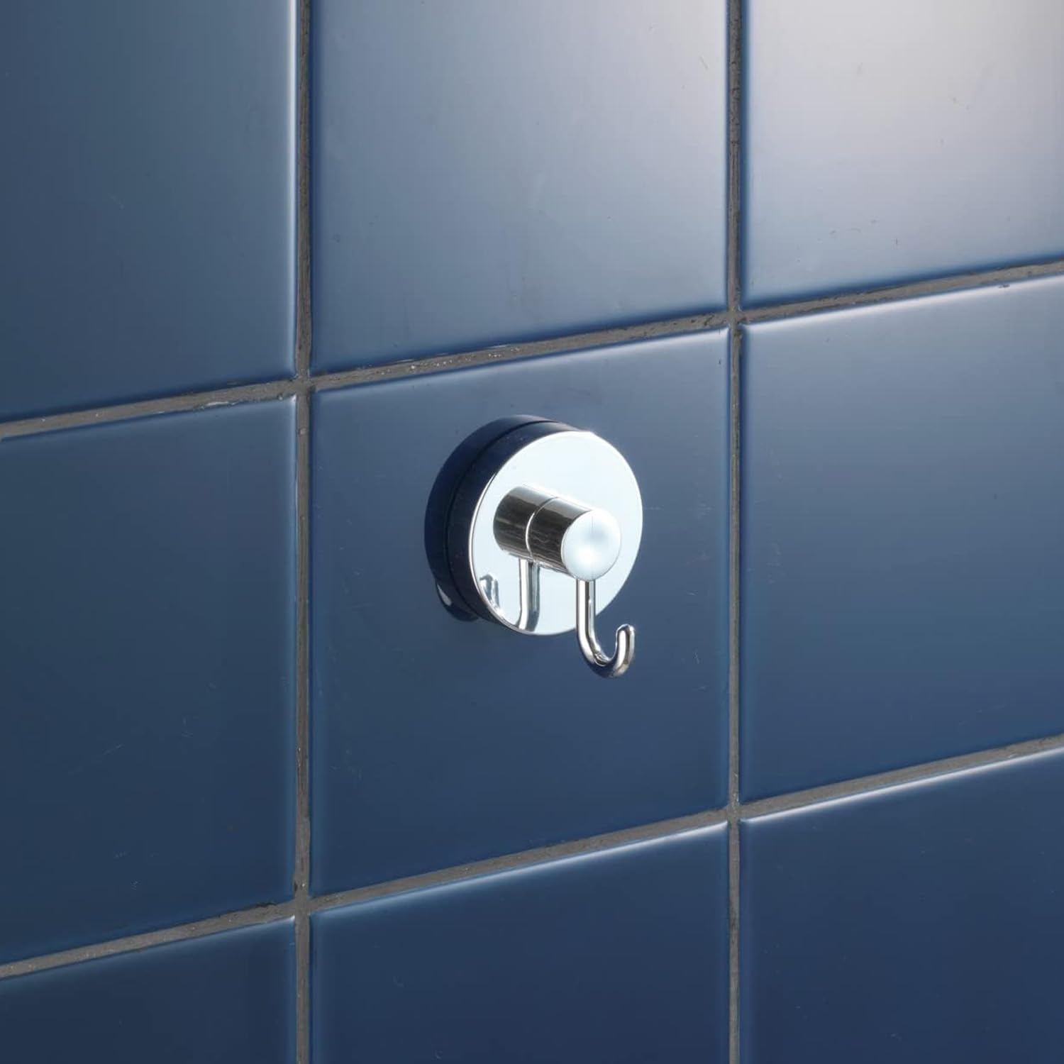 Avilia Set of 2 Towel Rails for Bathroom and Kitchen with Fixing Without Holes - Towel Holder with Suction Cup, Metal, 7 x 4.5 x 6 cm - Image 2