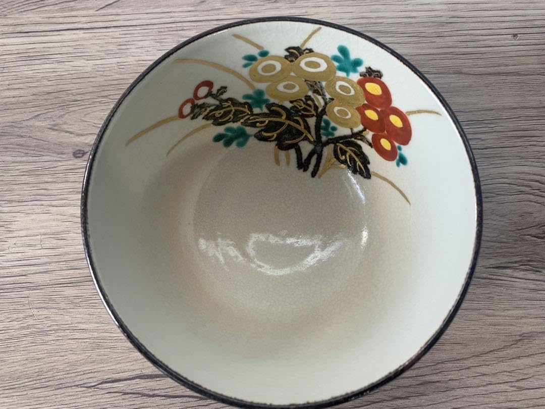 一三窯 北風一三 紅梅茶碗 共箱 栞 茶道具 抹茶碗 新品 未使用 です。 Amazon.co.jp: 北風一三 一三窯 茶碗 菊 茶道具 共箱 : ホーム＆キッチン