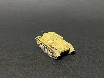 Amazon.co.jp: GuP 1/144 西住まほ みほ搭乗 Ⅱ号戦車F型 劇場版