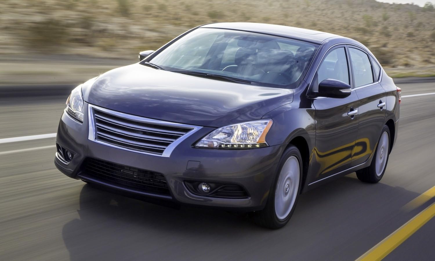 iJDMTOY Clear Lens Halogen Fog Light Kit Compatible With 2013-2015 Nissan Sentra, Includes LH RH Fog Lamp Housings, H11 Halogen Bulbs, Foglight Garnish Bezels & On/Off Switch Wiring