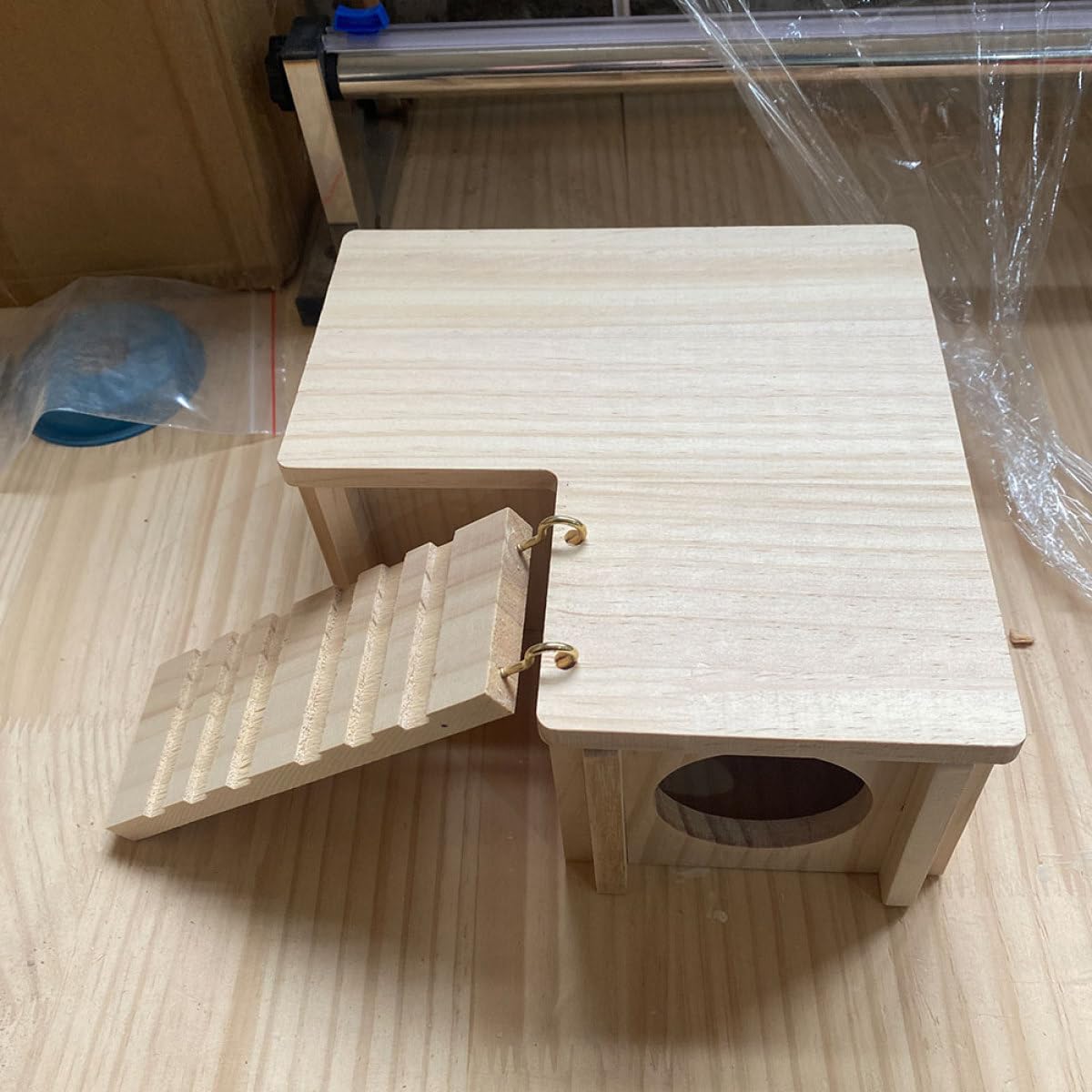SOIMISS Cabaña de Hámster y Refugio para Roedores en Madera Natural Escalera y Cabina Modular Adecuado para Escape y Pintura DIY Apto para Roedores Pequeños como Hámsteres Jerbos y Ratones