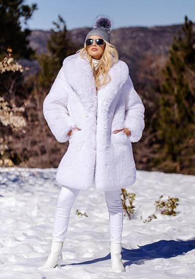 Winter Love Faux Fur Coat snow white Winter Love Faux Fur Coat snow white