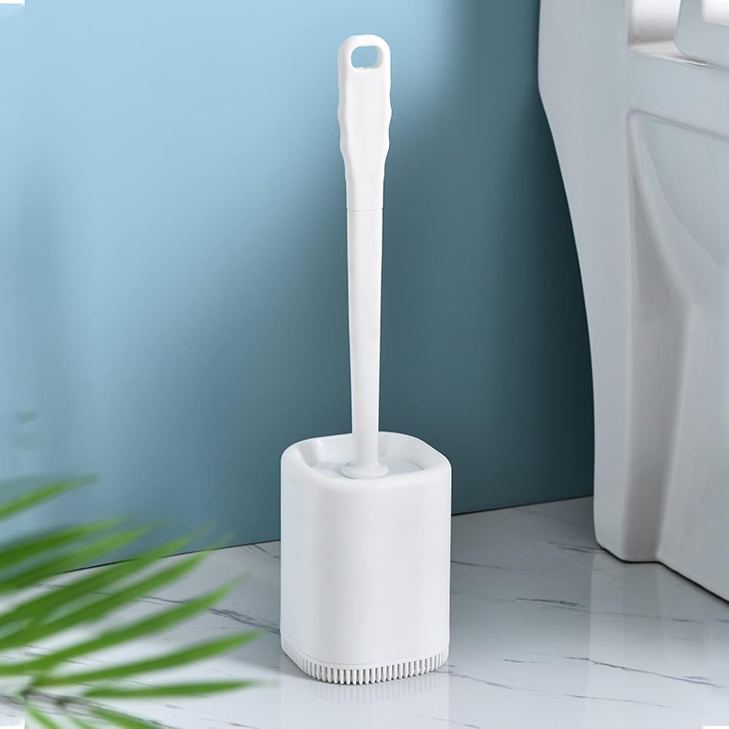 Cepillo de Inodoro con Cabezal de Silicona Que no enreda el Cabello. Fácil de Limpiar. Cepillo de Inodoro de pie. ，Escobillero(White)