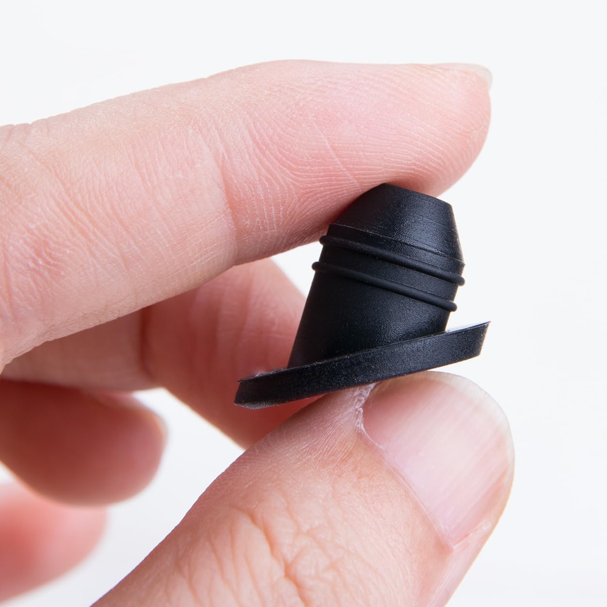 KOOBOOK 50Pcs 30 Degree Cable Railing Grommets Angle Beveled Protector Sleeves for 1/8", 5/32", 3/16" Cables for Metal Cable Railing Posts