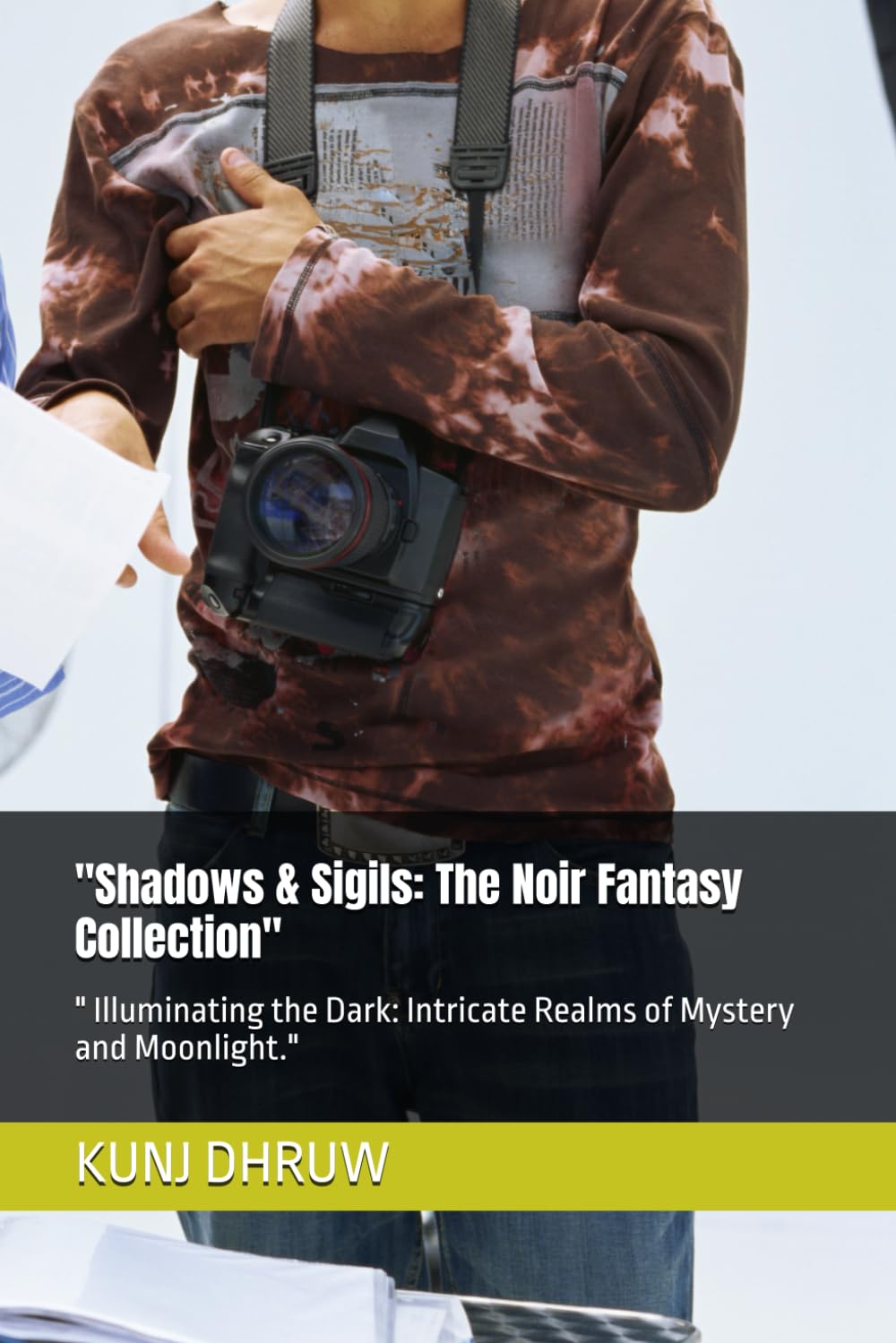Shadows & Sigils: The Noir Fantasy Collection": " Illuminating the Dark: Intricate Realms of Mystery and Moonlight.