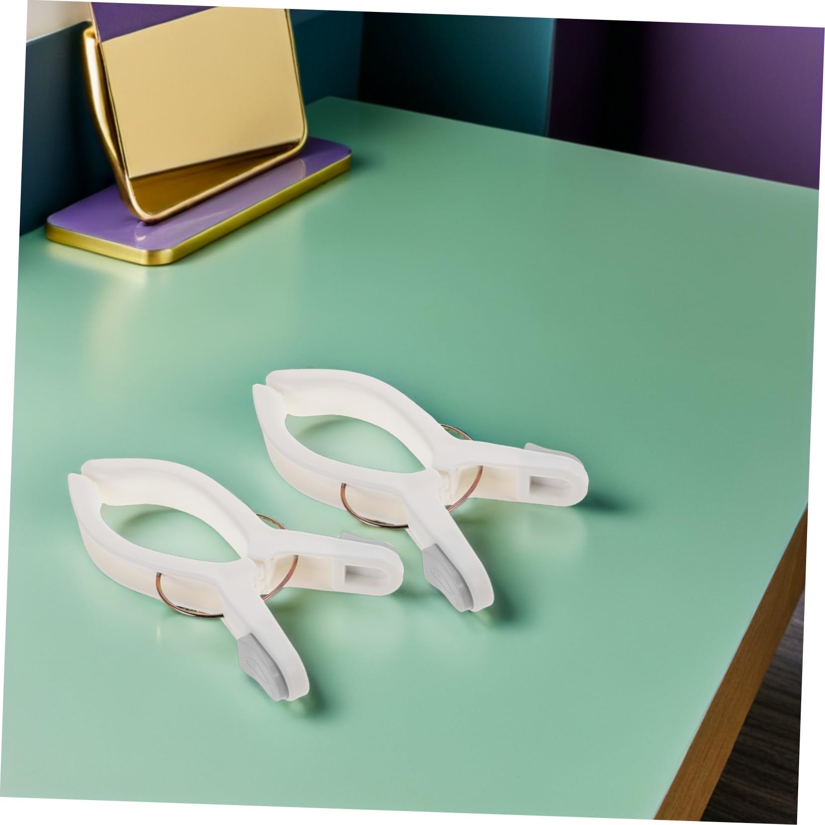 8 Piezas Clips para Ropa Resistentes al Viento Pinzas de Plástico Antideslizantes para Edredones Sábanas Toallas y Cortinas Abrazaderas Multiusos para Secado Interior y Exterior