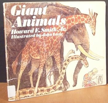 Paperback Giant Animals Book