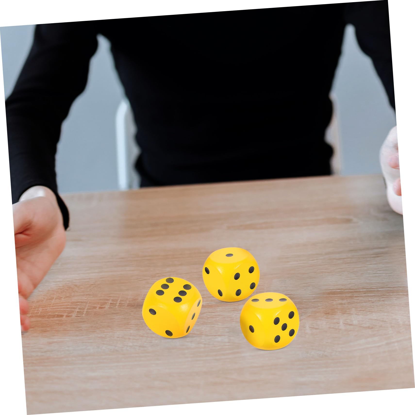 3stücke Holzwürfel mit Punkten Tischwürfel aus Natürlichem Holz Glatte Holzwürfel für Würfelspiele und Partyspiele