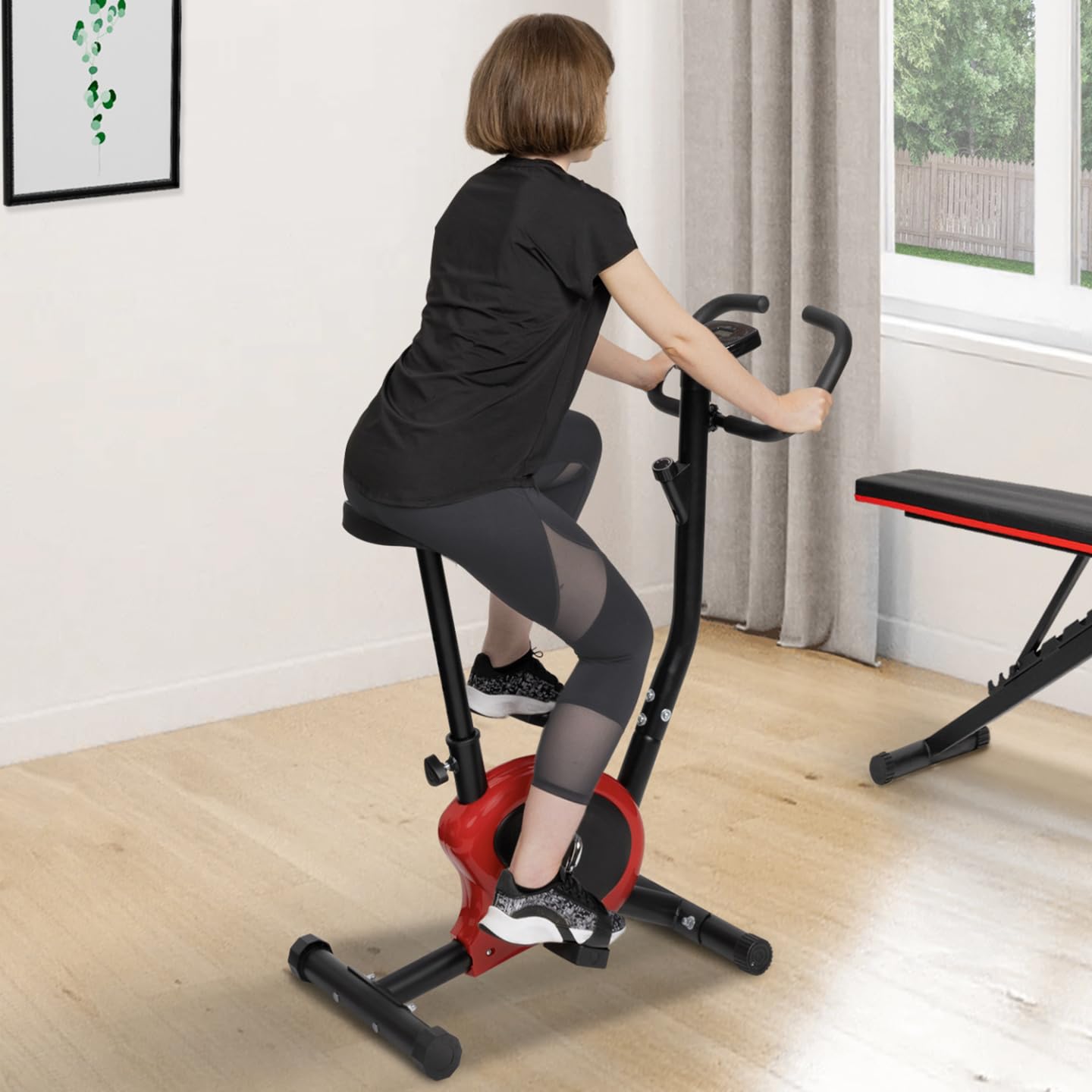 IDMarket - Vélo d'appartement à résistance réglable, Selle Ajustable et écran LCD Multifonction