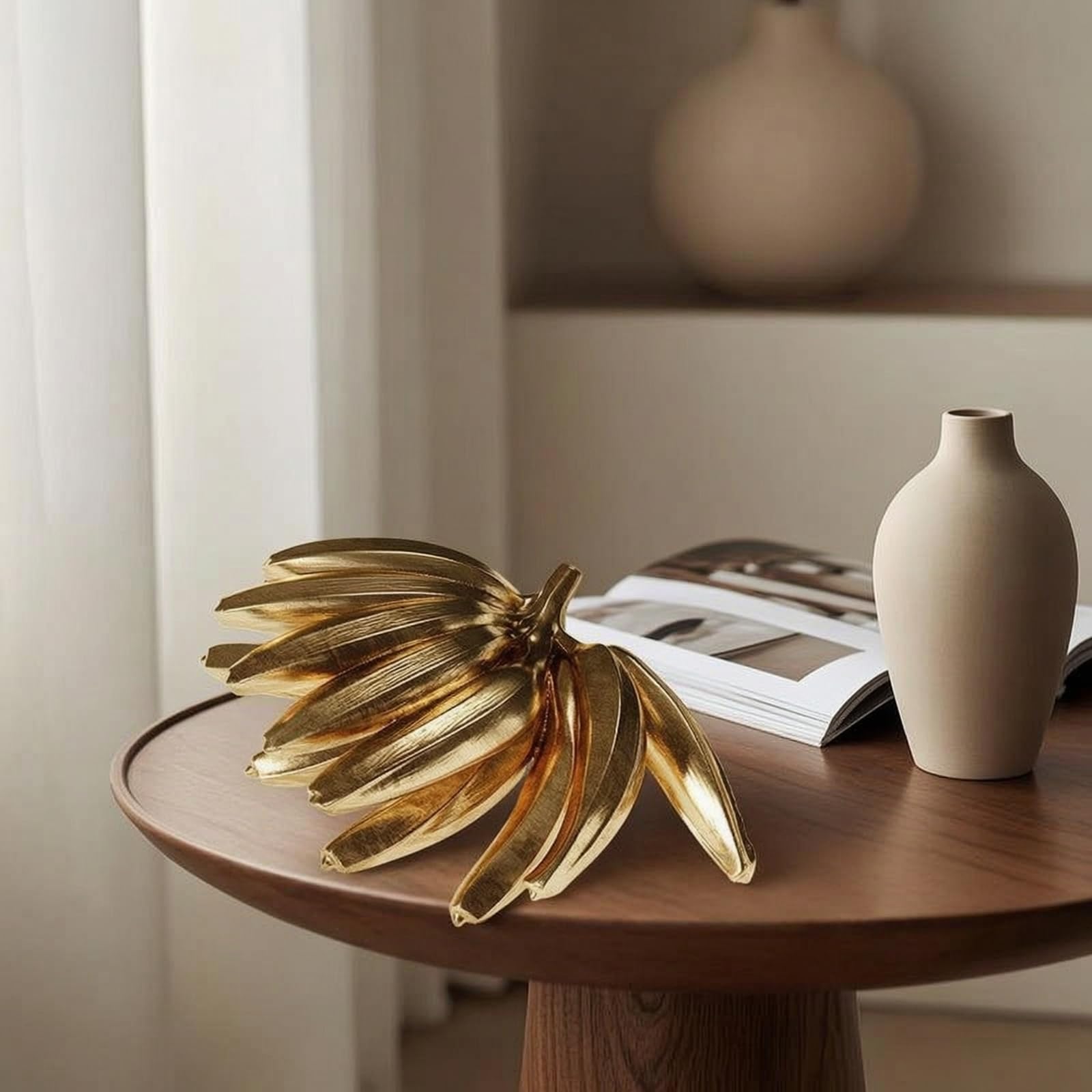 KESOTO Fermacarte Decorativo Scolpito Banana Moderna Fermalibri Soprammobile Ornamento da Tavolo in Lega Lucidata Adatto per Librerie Scrivanie Tavolini Regalo Arredamento Contemporaneo 15x10x5cm