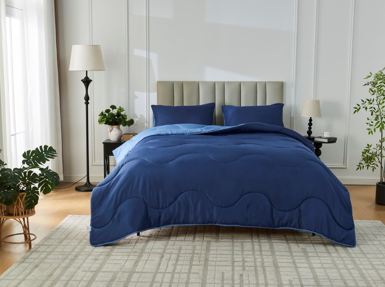 LIZZIE JACOBS Coverless Duvet Set with 2 Pillowcases, 10.5 Tog Reversible Duvet All Seasons Lightweight and Warm Microfibre Quilt Washable Ultra Soft Comfy Coverless duvet (Navy/Blue, Single)