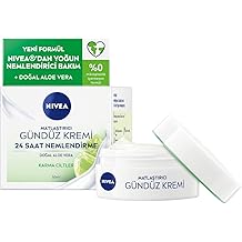 NIVEA Mattifying Day Face Care Cream 50 ml, 24 Hour Intensive Moisturizer, SPF15, Aloe Vera, Combination Skin