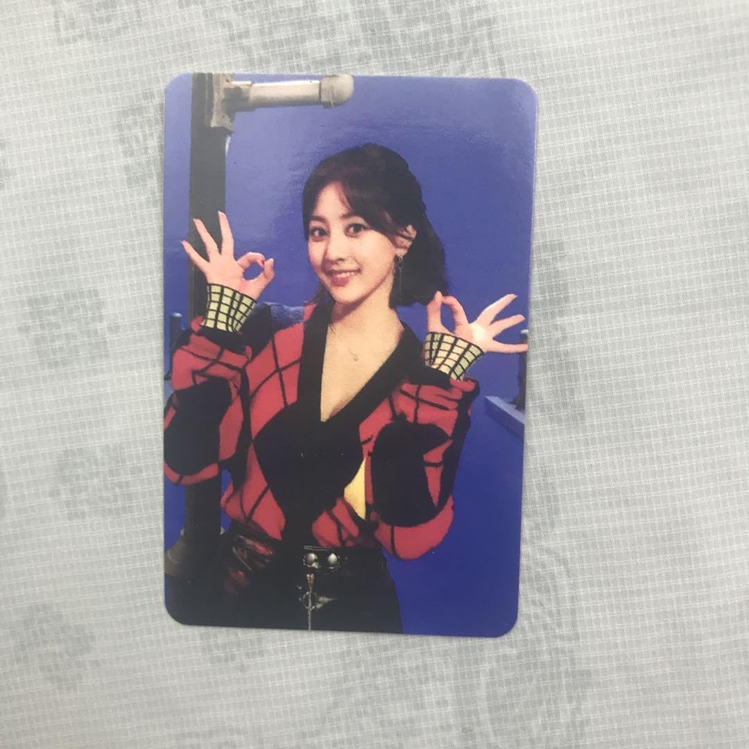 Amazon.co.jp: TWICE? YES or YES サノク ジヒョ トレカ : おもちゃ