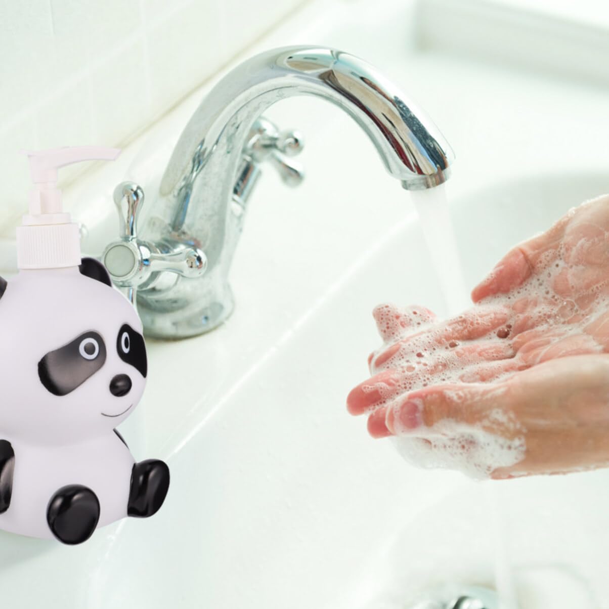 HEMOTON Kids Lotion Dispenser Press Pump Bottle 10Oz Refillable Panda Cartoon Design for Shampoo Soap Bathroom Home School Use - Image 3