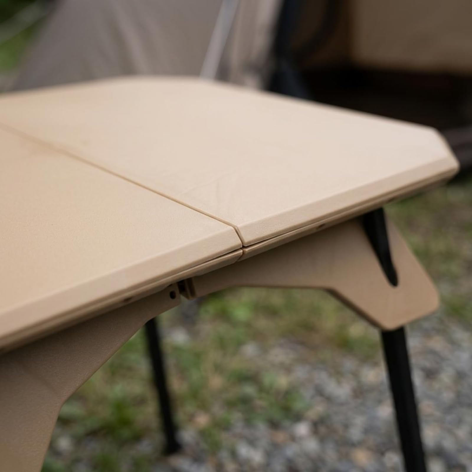 LOVIVER Tavolo da Picnic Pieghevole Tavolo da Campeggio Tavolino Portatile Piano Pieghevole Struttura in E Alluminio Regolazione Bassa O Alta Trasporto Facile, Verde