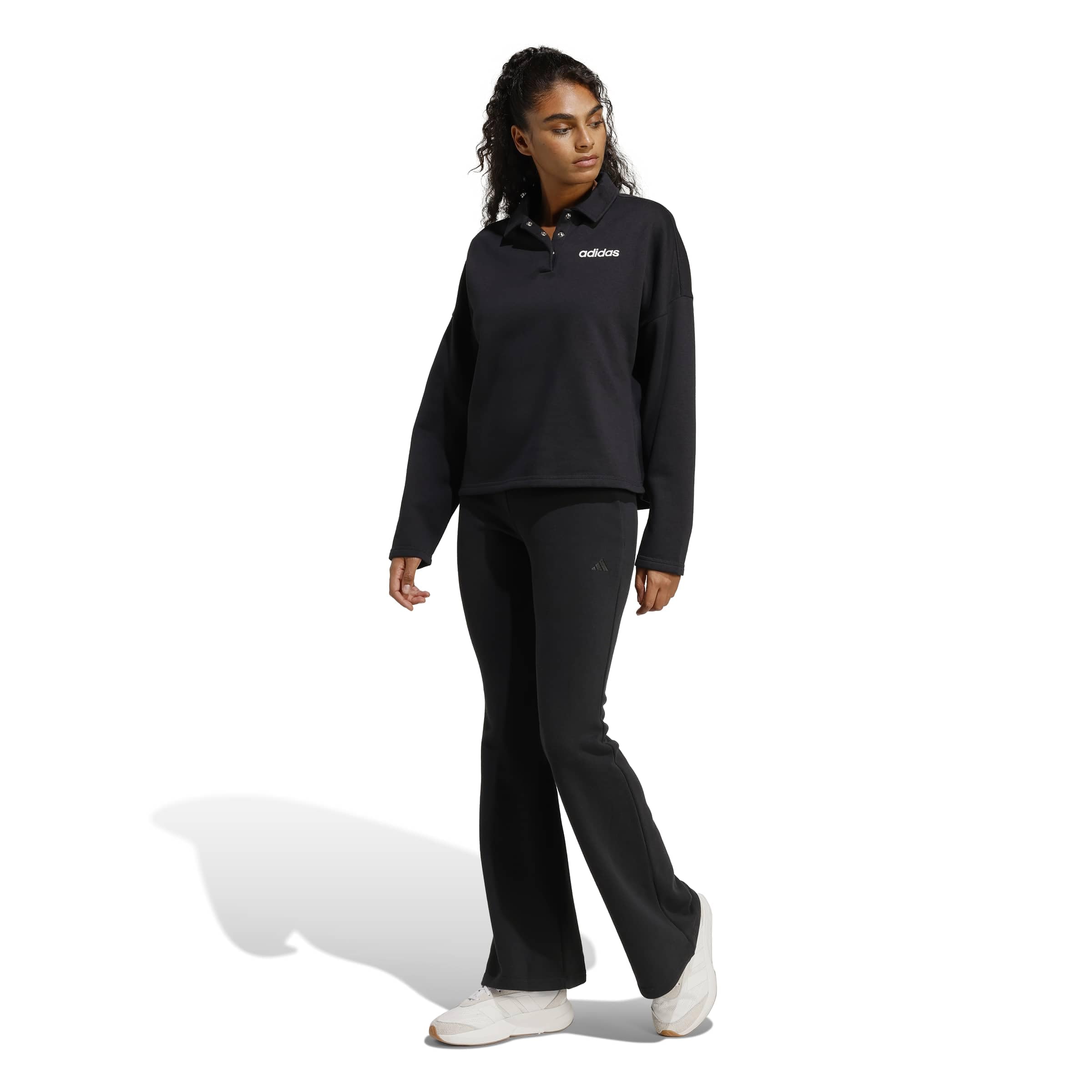 adidas Women's Pantalon évasé French Terry Seasonal Essentials