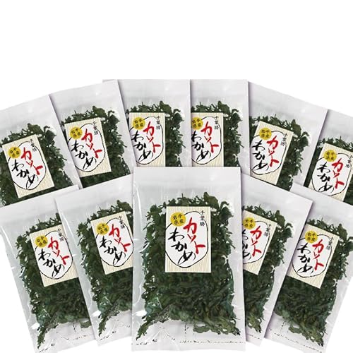 カットわかめ 15g×11袋 乾燥 不揃い 小分け 三陸産 海藻 海産物 ワカメ 湯通しわかめ みそ汁 スープ 酢の物 味噌汁 ごはん 夕飯 おかず サラダ お刺身 刺身 ギフト 贈答 三陸