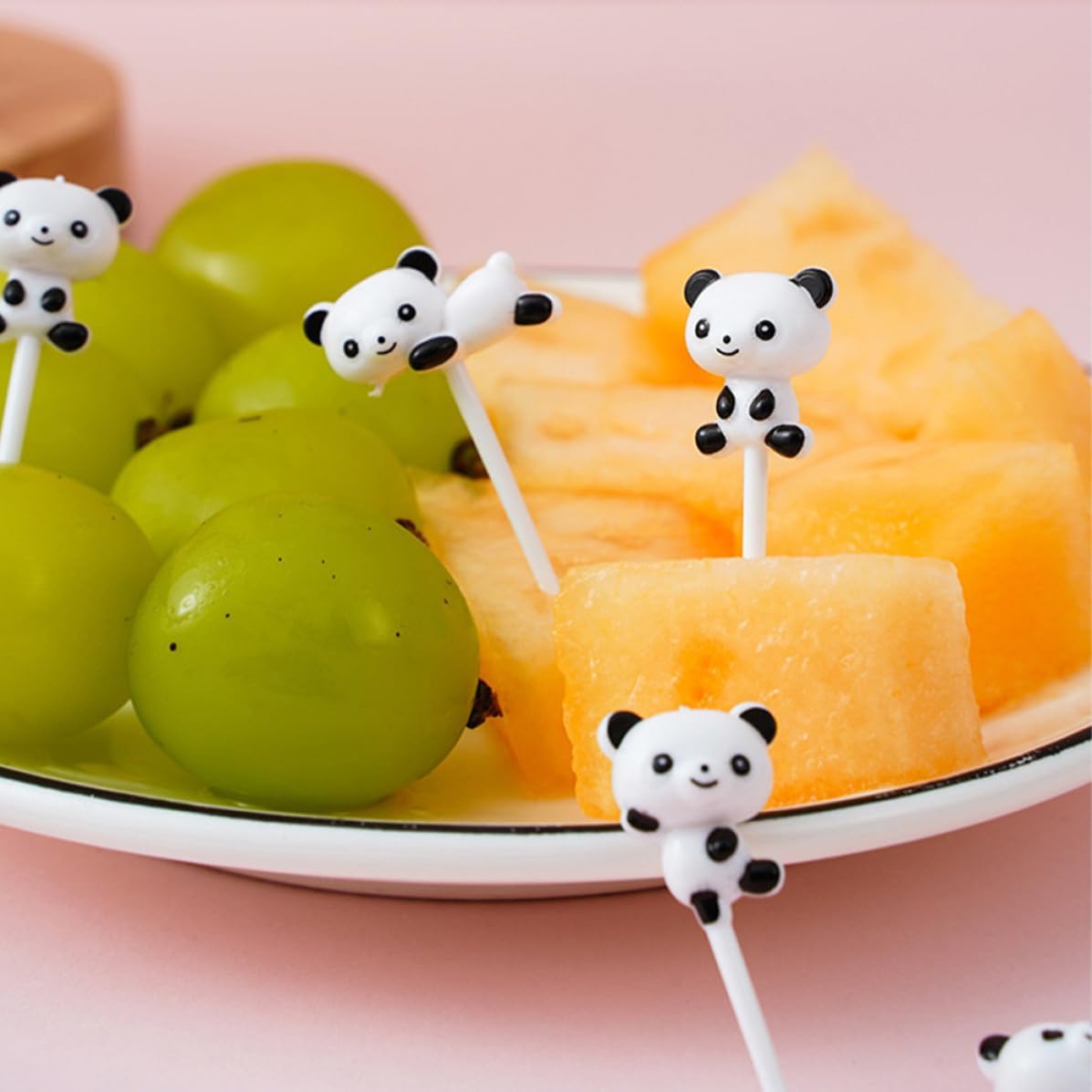 16pcs Cartoon Panda Fruit Picks Plastic Food Sticks for Bento Lunch