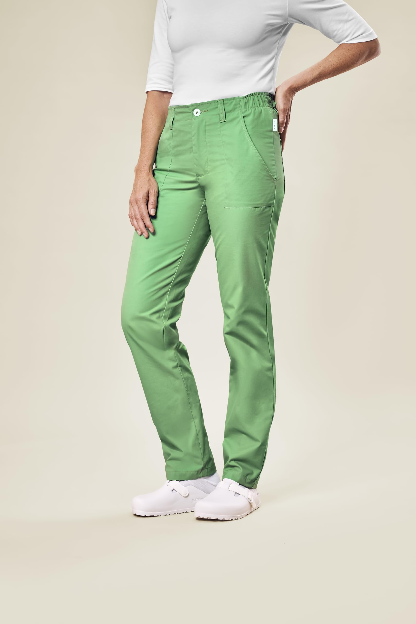 GREIFF Care 5333 Medizinische Arbeitshose Damen und Herren - Elastischer Bund - 2 Seitentaschen und 2 aufgesetzte Taschen - Mit mittlerer Taille - Ideal für Pflege, Praxis & Klinik