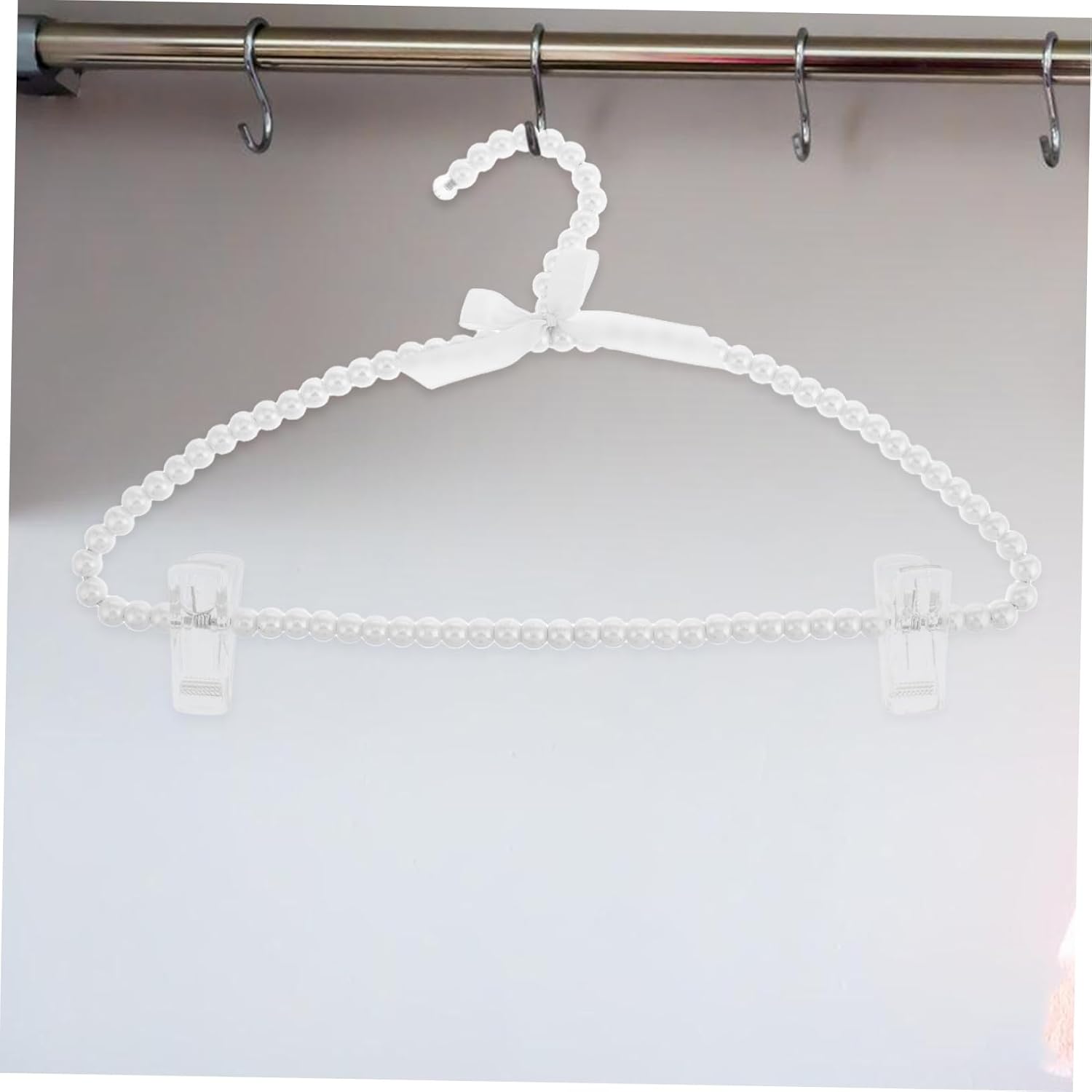 2pcs Curved Plastic Hangers with Clips for Skirts and Bags