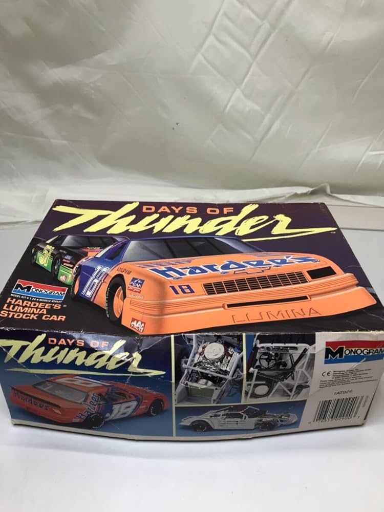 スノードーム　ヴィンテージ アダムスファミリー　レア スノードーム ヴィンテージ アダムスファミリー レア スノー