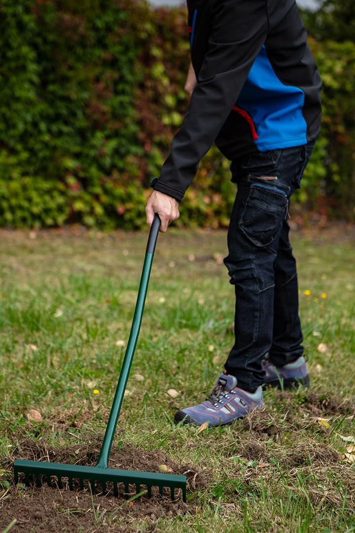 VERTO Gartenrechen mit 16 Zinken Rechen, breite Harke Laubbesen aus Metall