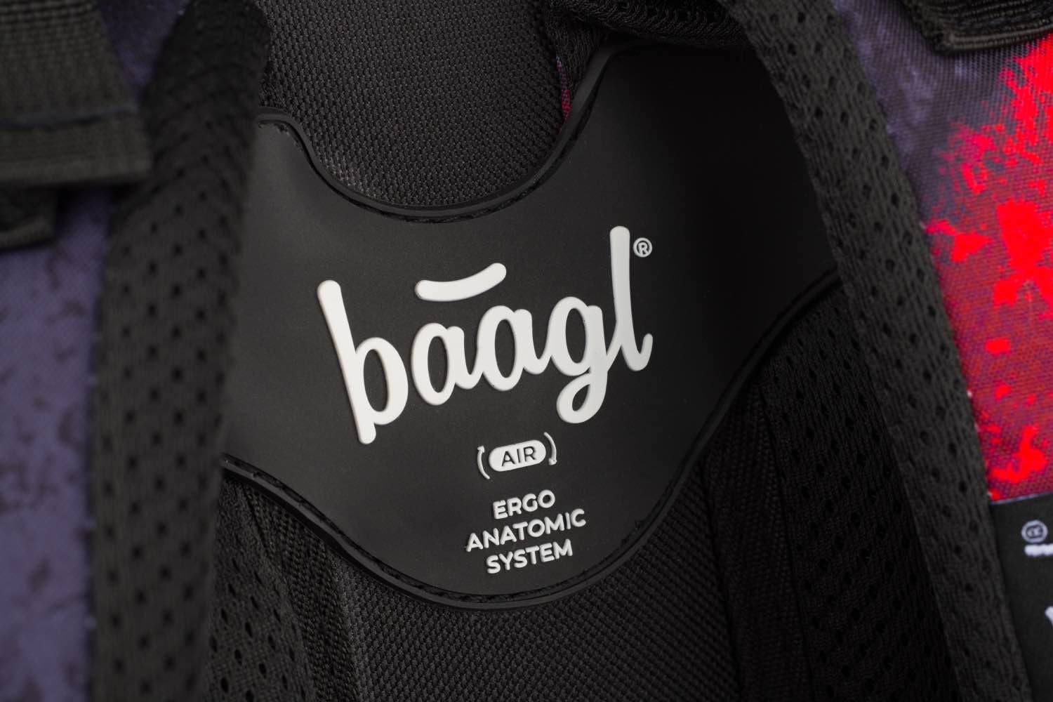 Baagl Mochila para niños, mochila escolar para niños con espalda ergonómica, correa de pecho y elementos reflectantes, Volcán 2