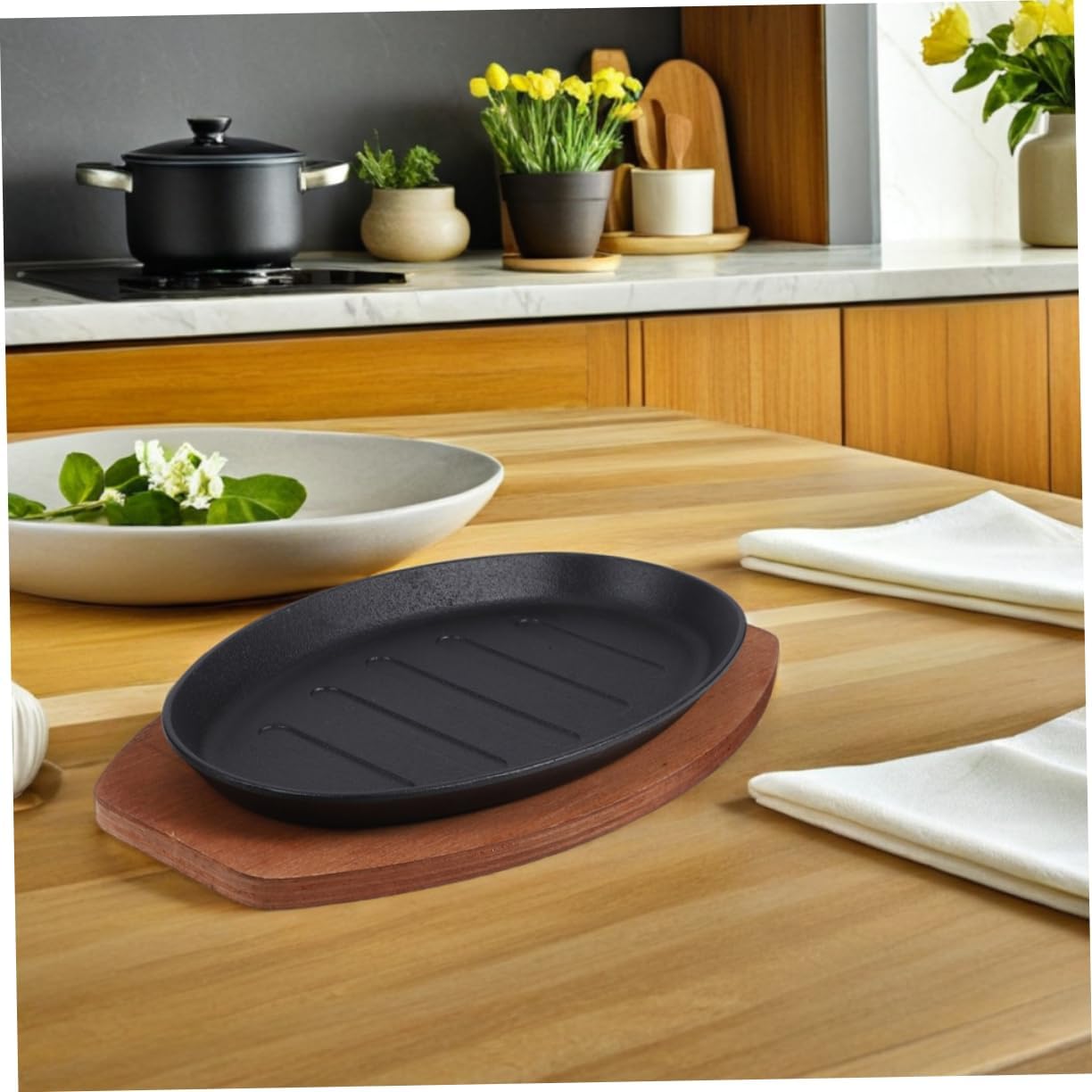 Cast Iron Steak Grill Plate with Wooden Tray 12-Inch Fajita Plate Pan for Barbecue and Home Cooking for Korean BBQ Anti-Scald Protection