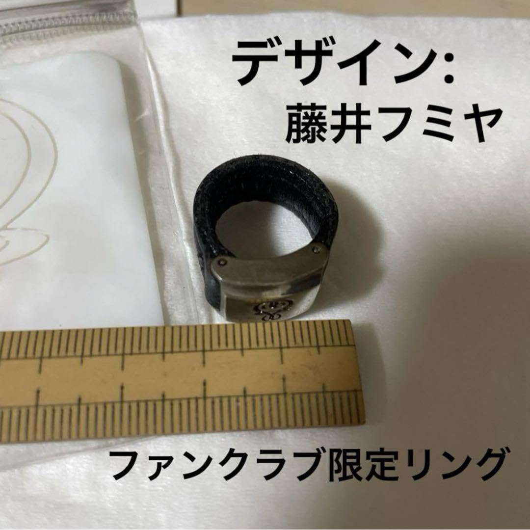 未使用☆ チェッカーズ 藤井フミヤ　レザー×silver ファンクラブ限定 Amazon.co.jp: チェッカーズ 藤井フミヤ レザー×silver ファン