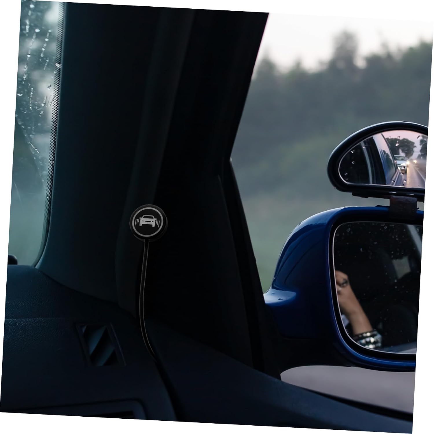 2pcs Car Blindspot Monitoring System with Bright Warning Light Millimeter Wave Radar Sensors for Safe Lane Changes Easy Installation for Multiple Vehicle Types