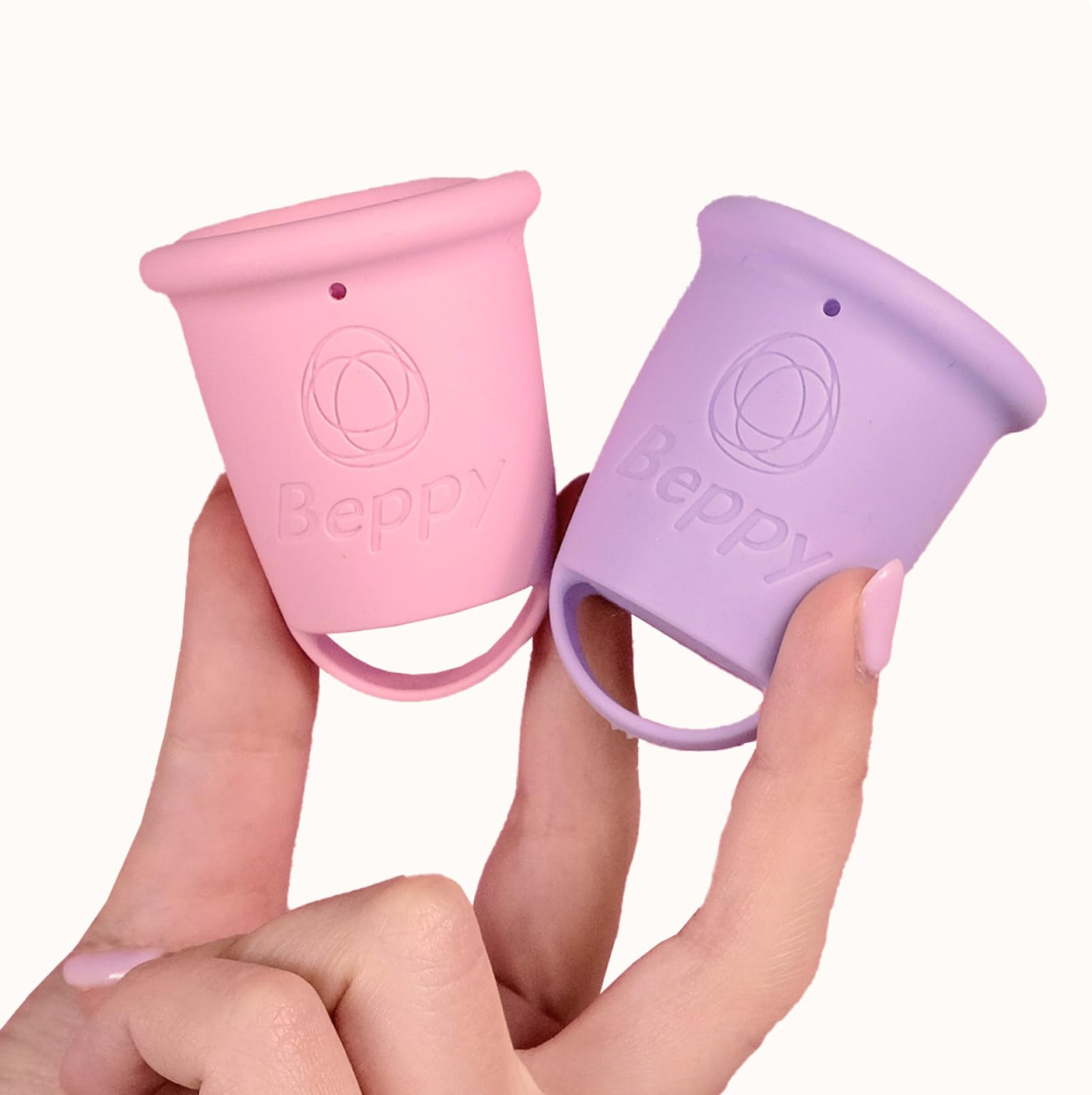 Beppy Cups COTTON CANDY (Rosa/Lila) 2 Menstruationstassen ohne Stiel, mit Auslaufschutz - hypoallergen & latexfrei - für mehr Freiheiten während der Periode (Liebe, Sauna, Sport, Schwimmen)