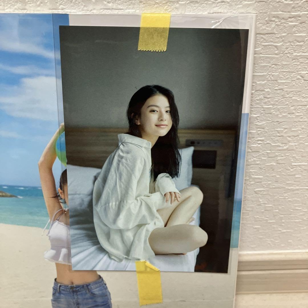 Amazon.co.jp: 限定版 出口夏希1st写真集 liberte 特典ポストカード