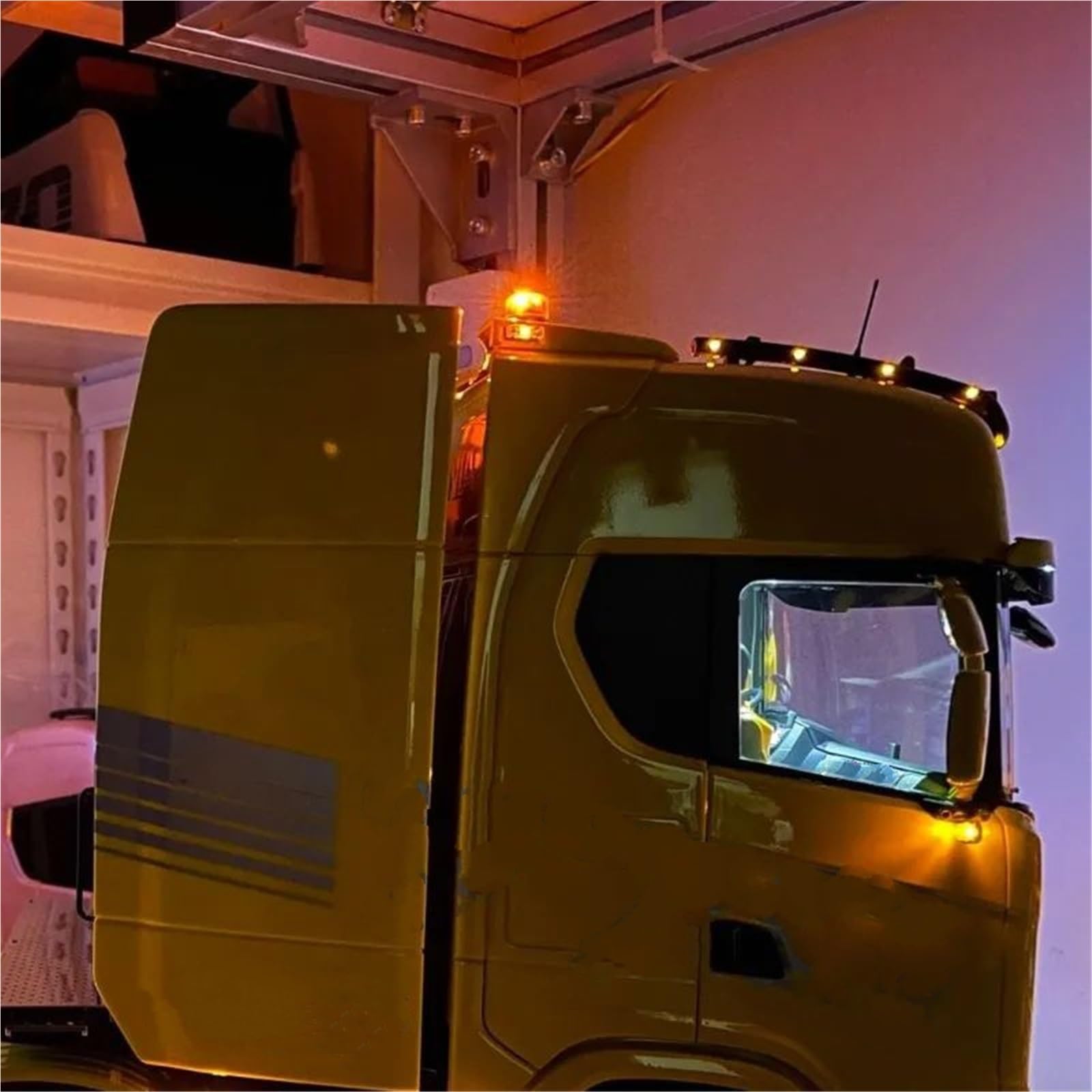 Tetto Rotante Luce Stoppino Avvertimento Plastica Per Tamiya Per SCANIA 770S Per VOLVO Per L'UOMO 1/14 RC Auto Autocarro Con Cassone Ribaltabile I Giocattoli Componenti Modelli RC