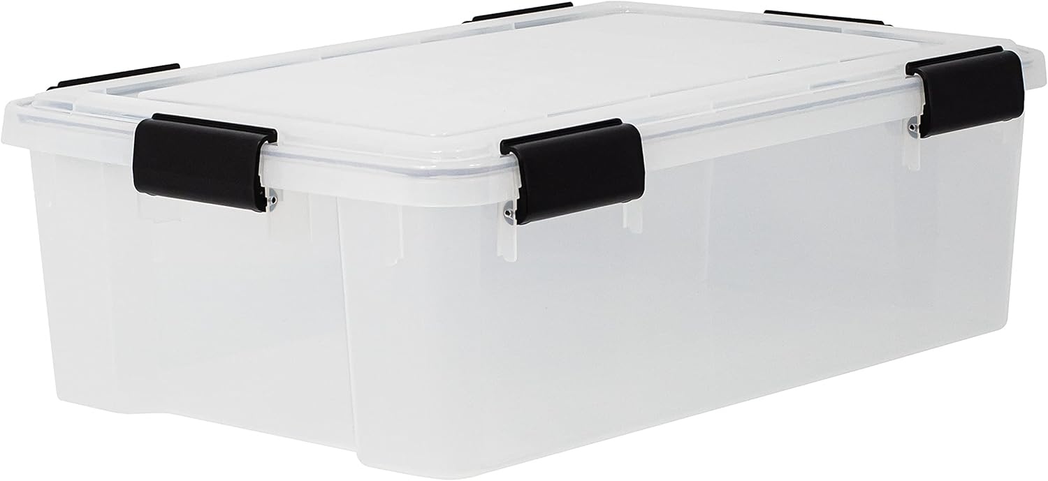 30 Litre Iris Weathertight/Airtight Clear Plastic Storage Box Amazon