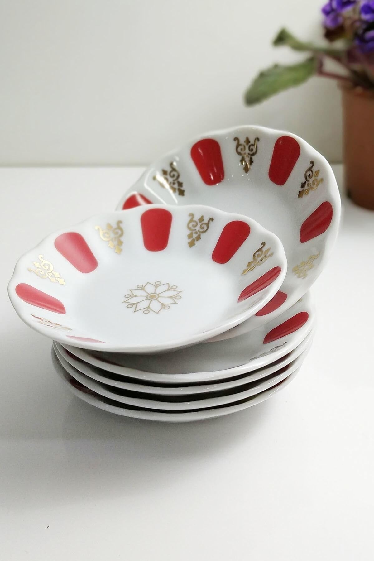 Porland 6 Adet Porselen Kahveci Kırmızı Çay Tabağı TYBSYS9MES01J6SG42