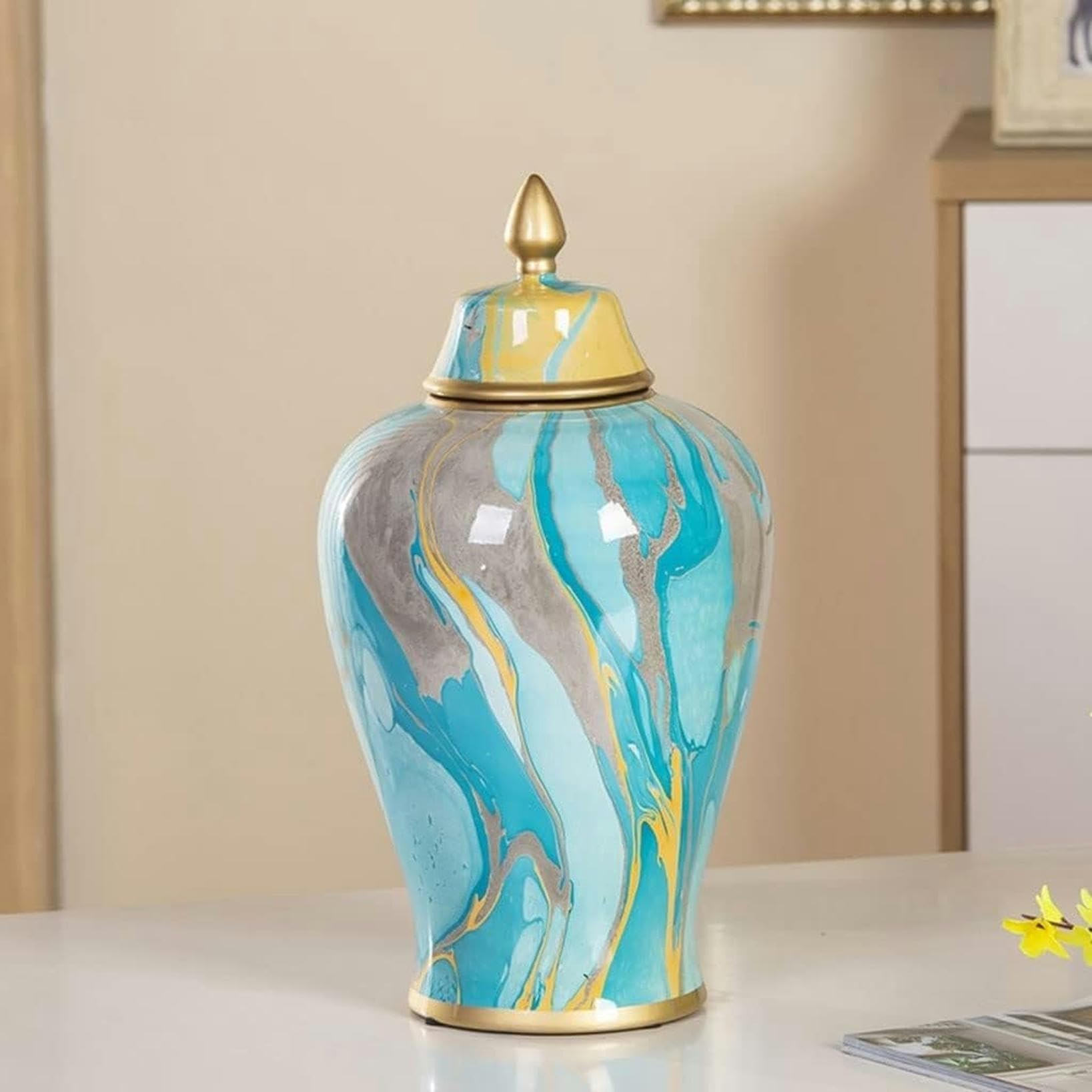 Sublimez un meuble vide avec ce pot de gingembre décoratif en céramique
