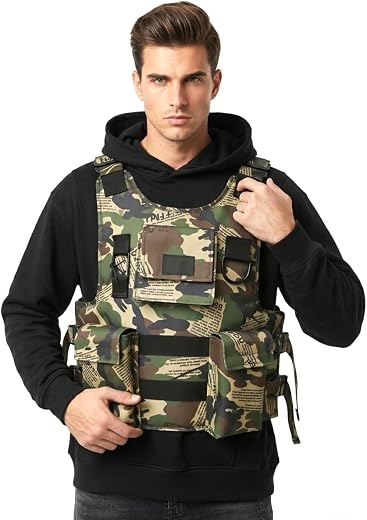 YoungCash Tactical Vest, Camouflage Pattern, Multi-Pocket Design, Adjustable Straps, Military Style