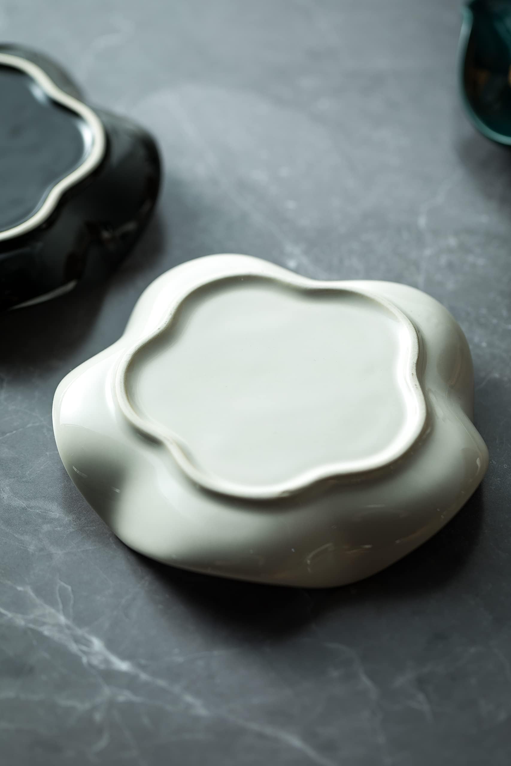Support Cuillère Cuisine en Céramique, Porte-Cuillère, Lavable au Lave-vaisselle (Blanc, 13cm)