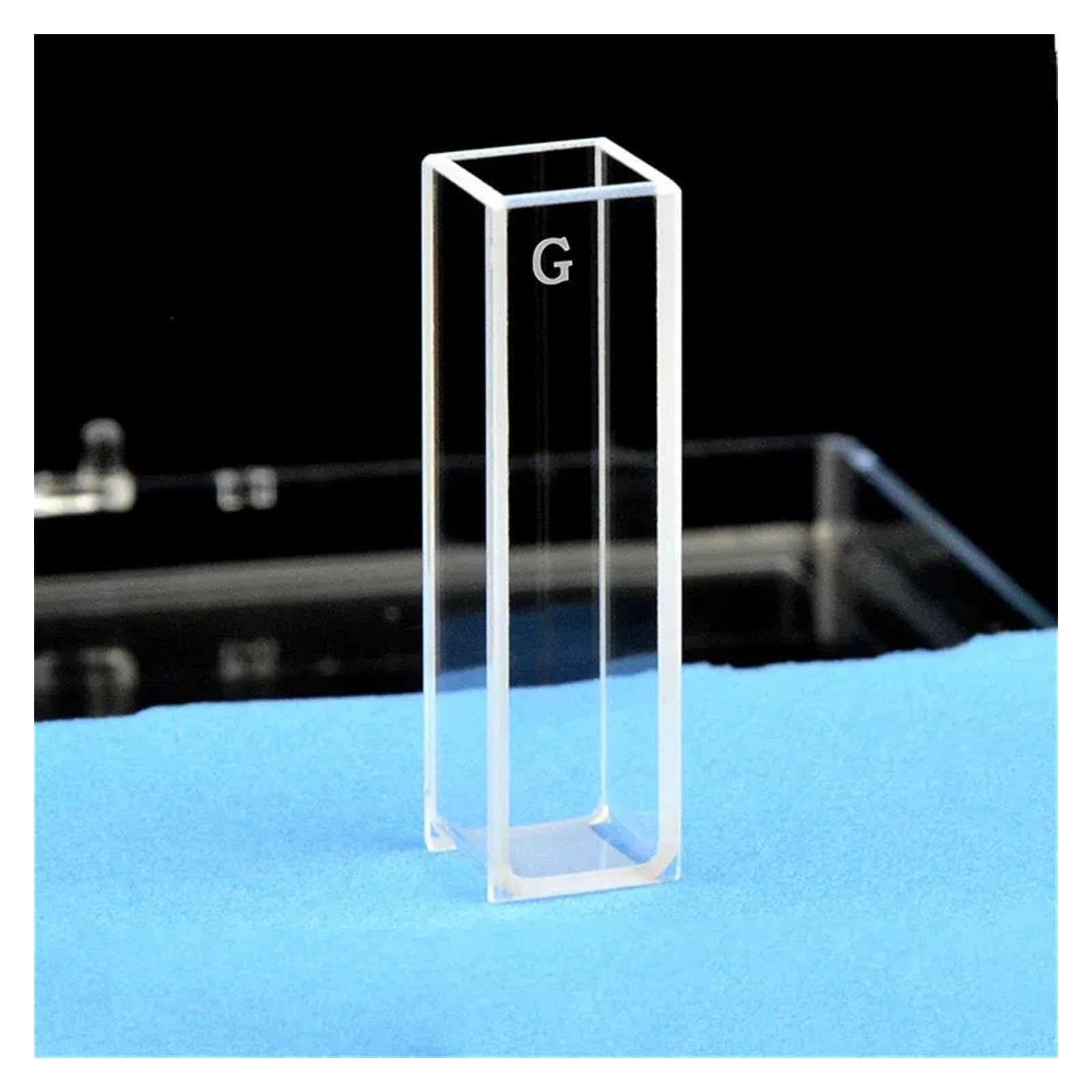 Cuvetta in vetro for fluorescenza Percorso luminoso da 10 mm Finestre trasparenti su quattro lati Tecnologia di sinterizzazione con fritta ad alta trasmissione della luce 2/PK