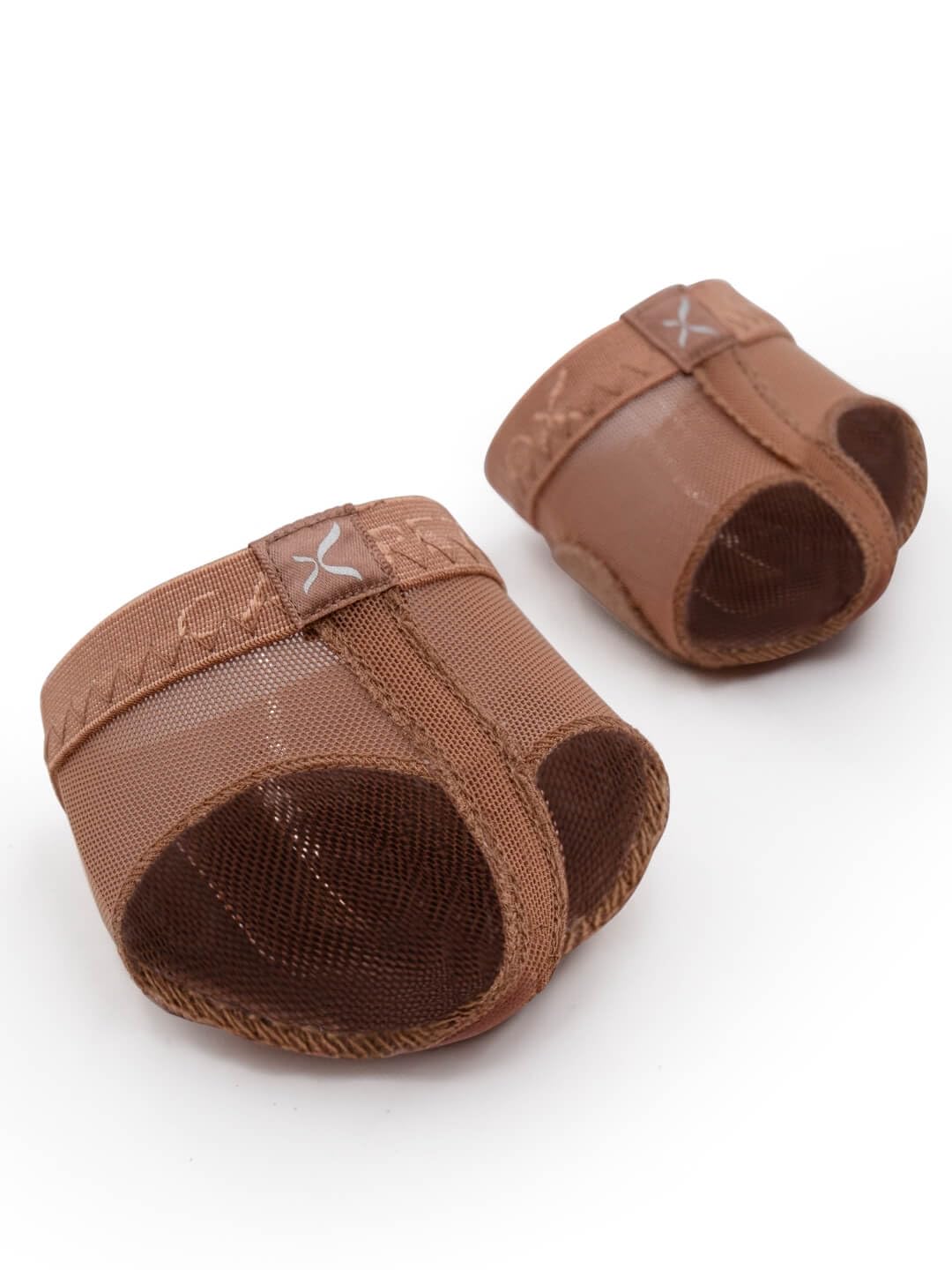 Capezio Barely There FootUndeez baleriny, elastyczne, wyściełane buty baletowe dla wyglądu tańczącego boso, wspierające baleriny do występów boso