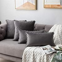 Vista 10 de 2 fundas para cojín decorativo de terciopelo con pompones