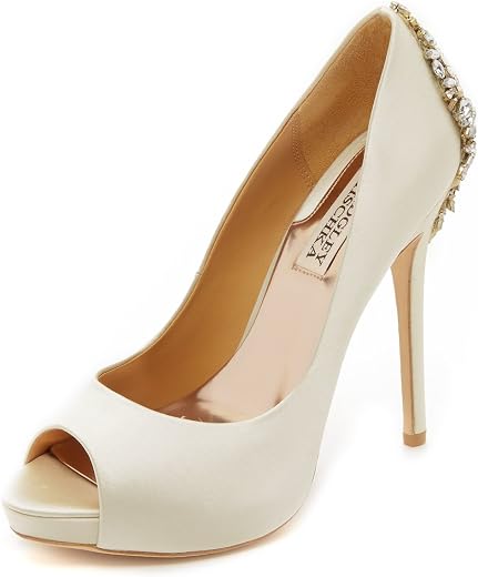 Badgley Mischka Women's Kiara Dress Pump, Ivory, 9 M US