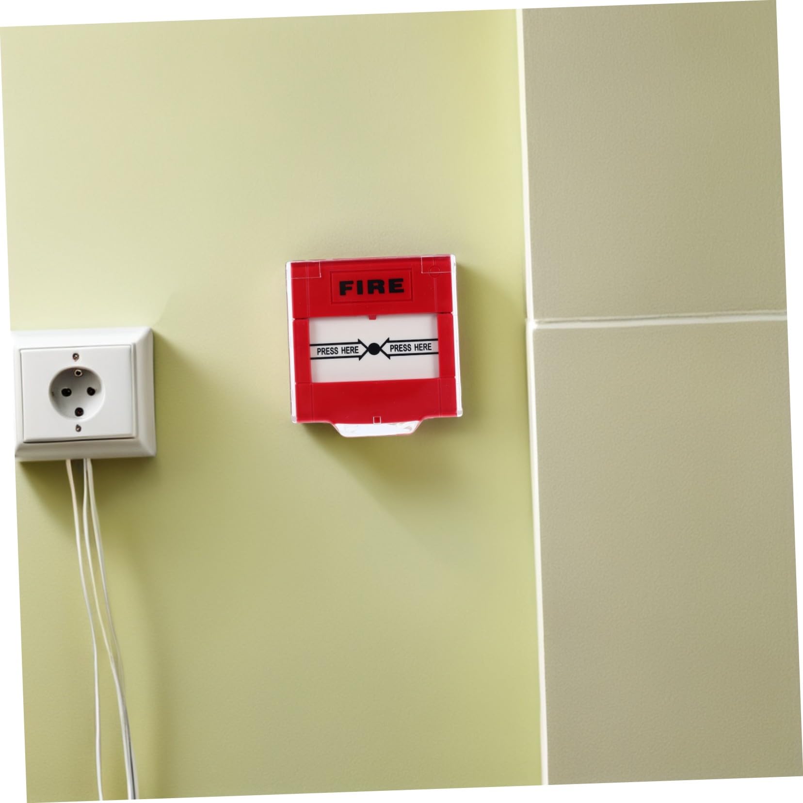 Botón de Emergencia Rojo para Punto de Llamada de Incendio Reinicio Manual, Diseño de Respuesta Rápida y Plástico Resistente, Paquete de 2 Unidades para Espacios Públicos