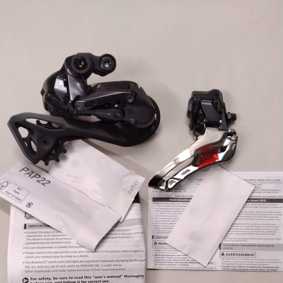 新品未使用　シマノ アルテグラ Di2 電動 RD-R8150 FD-R8150 新品未使用 シマノ アルテグラ Di2 電動 RD-R8150 FD-R8150