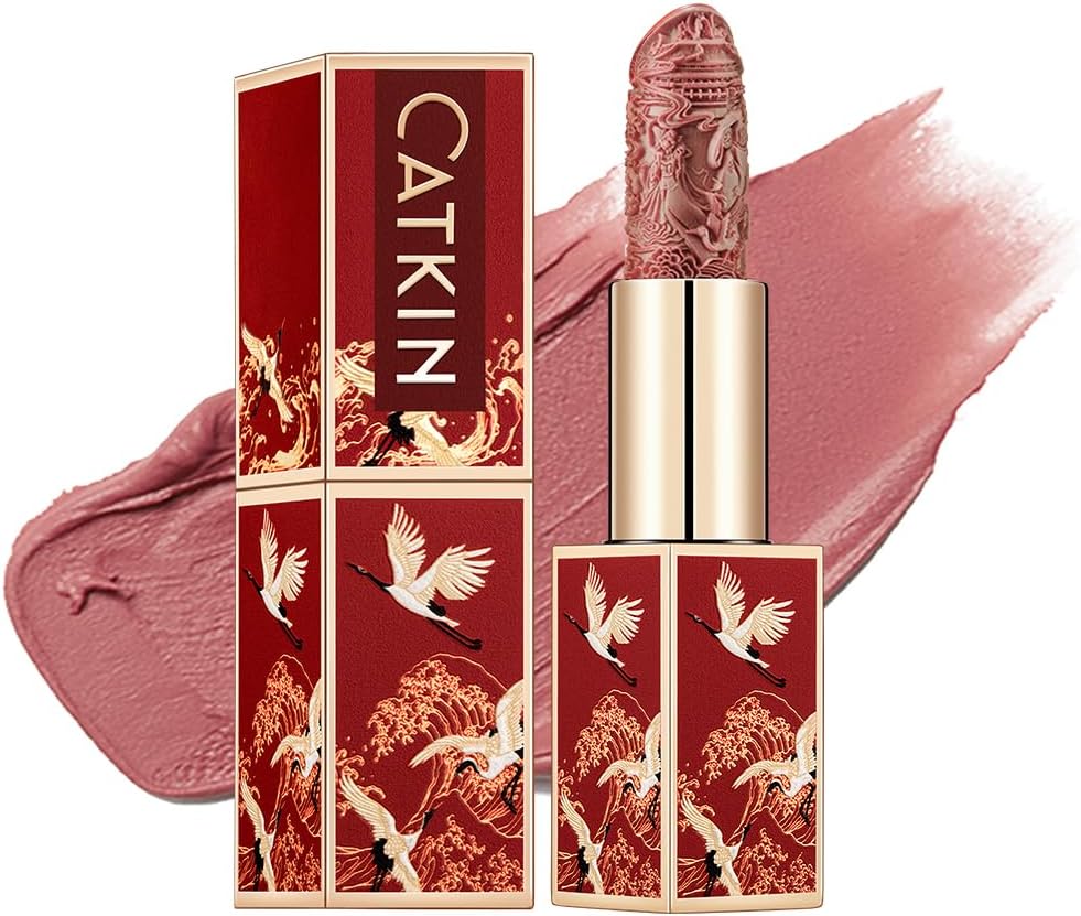 Red Lipstick, Semi-Matte, Long Lasting, High Impact, Moisturizing Formula, enriched with Avocado Oil and Vitamin E, 3.2g