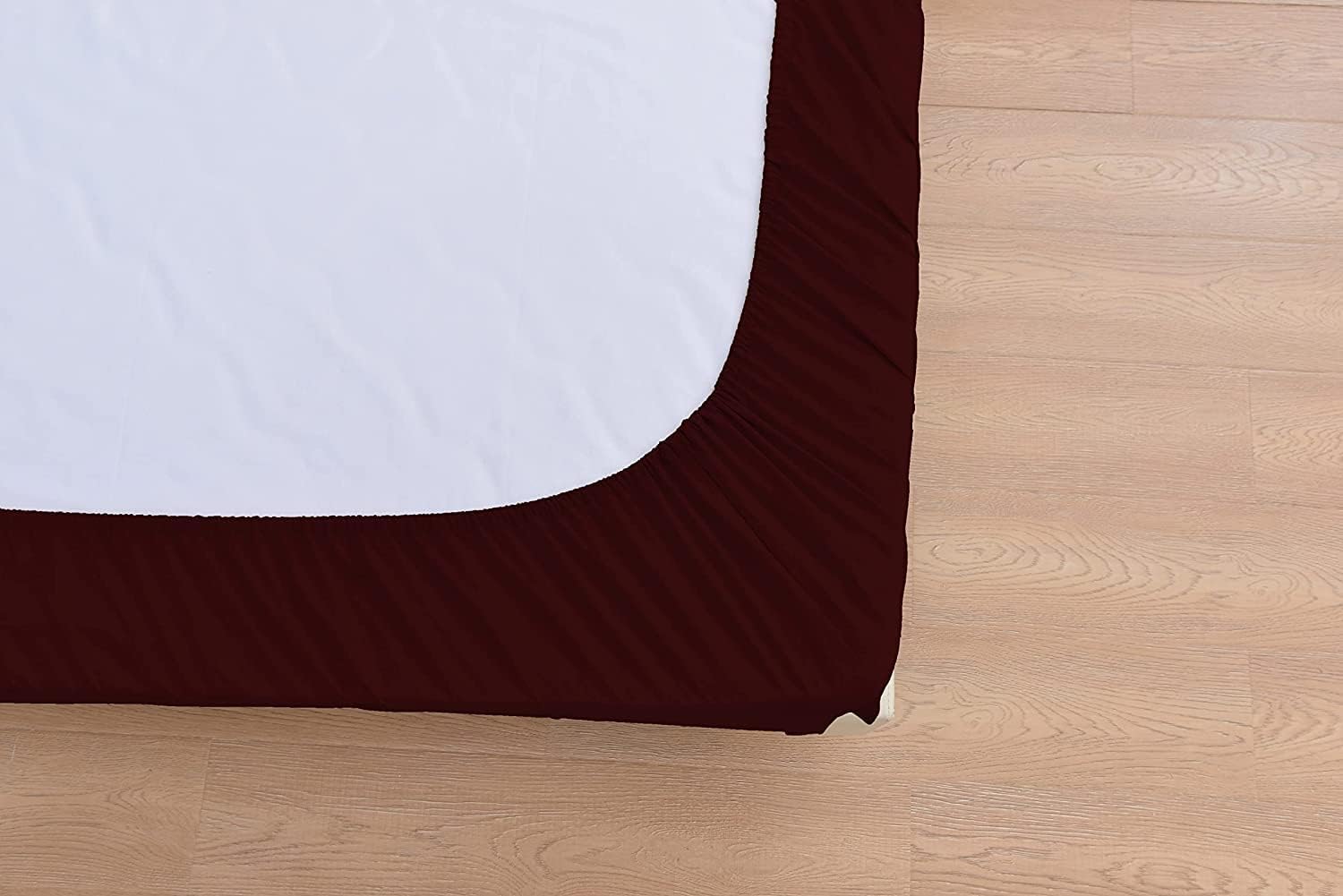 The Season Essentials Wrinkle Free Sheet Sets with Deep Pockets & Stain Resistant, 4 pc, 1800 Thread Count Based, Burgundy, California King