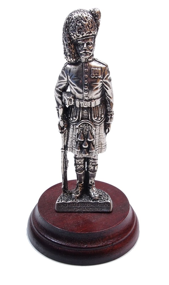 PipercraftArgyll and Sutherland Highlanders Infantryman Figurine